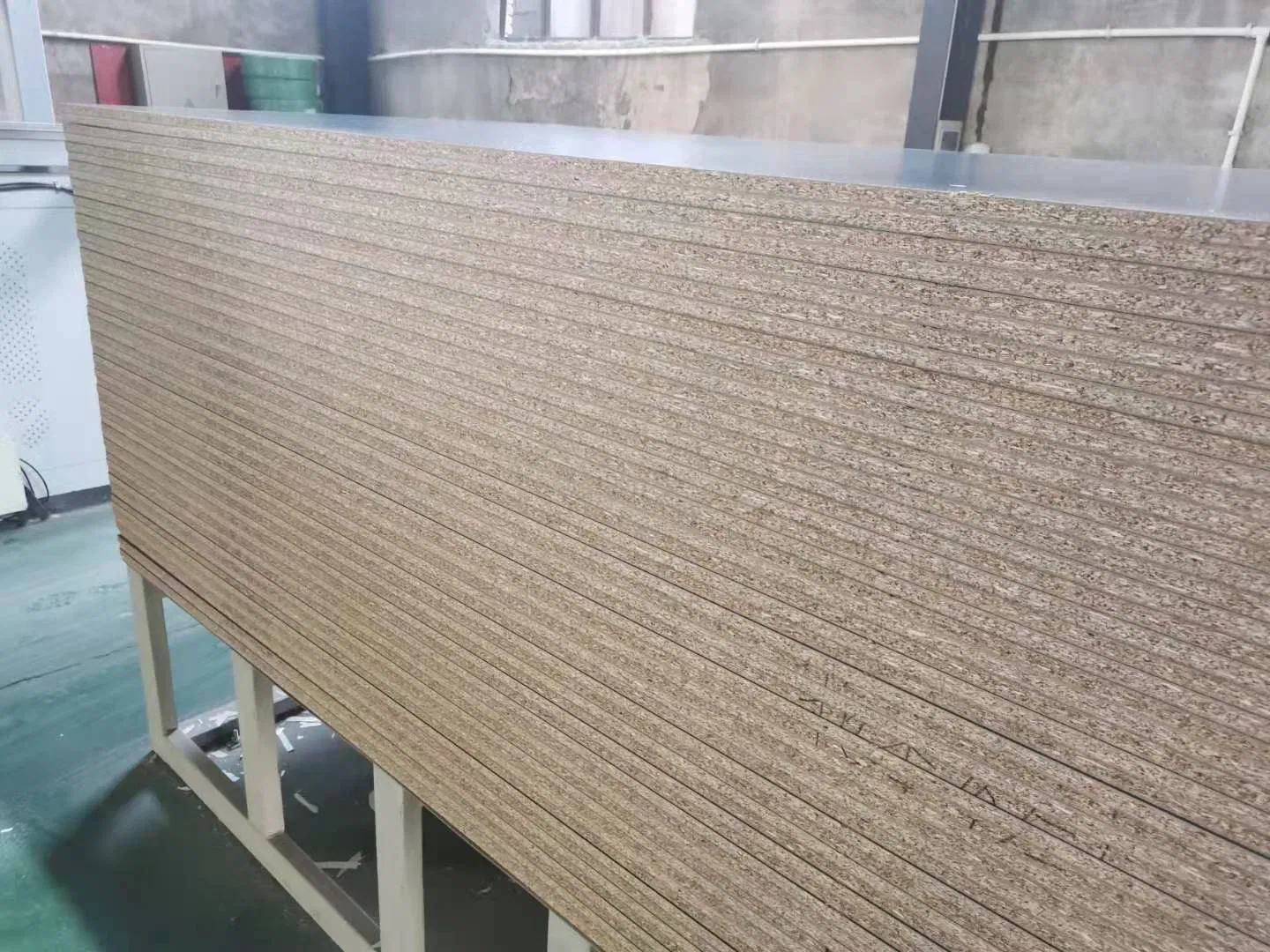 E1 Grade White Melamine Particle Board/White Particle Board for Furniture