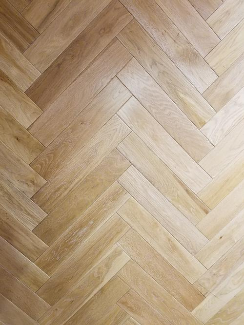 Customization Supportable Herringbone Design Hot Selling Spc Flooring