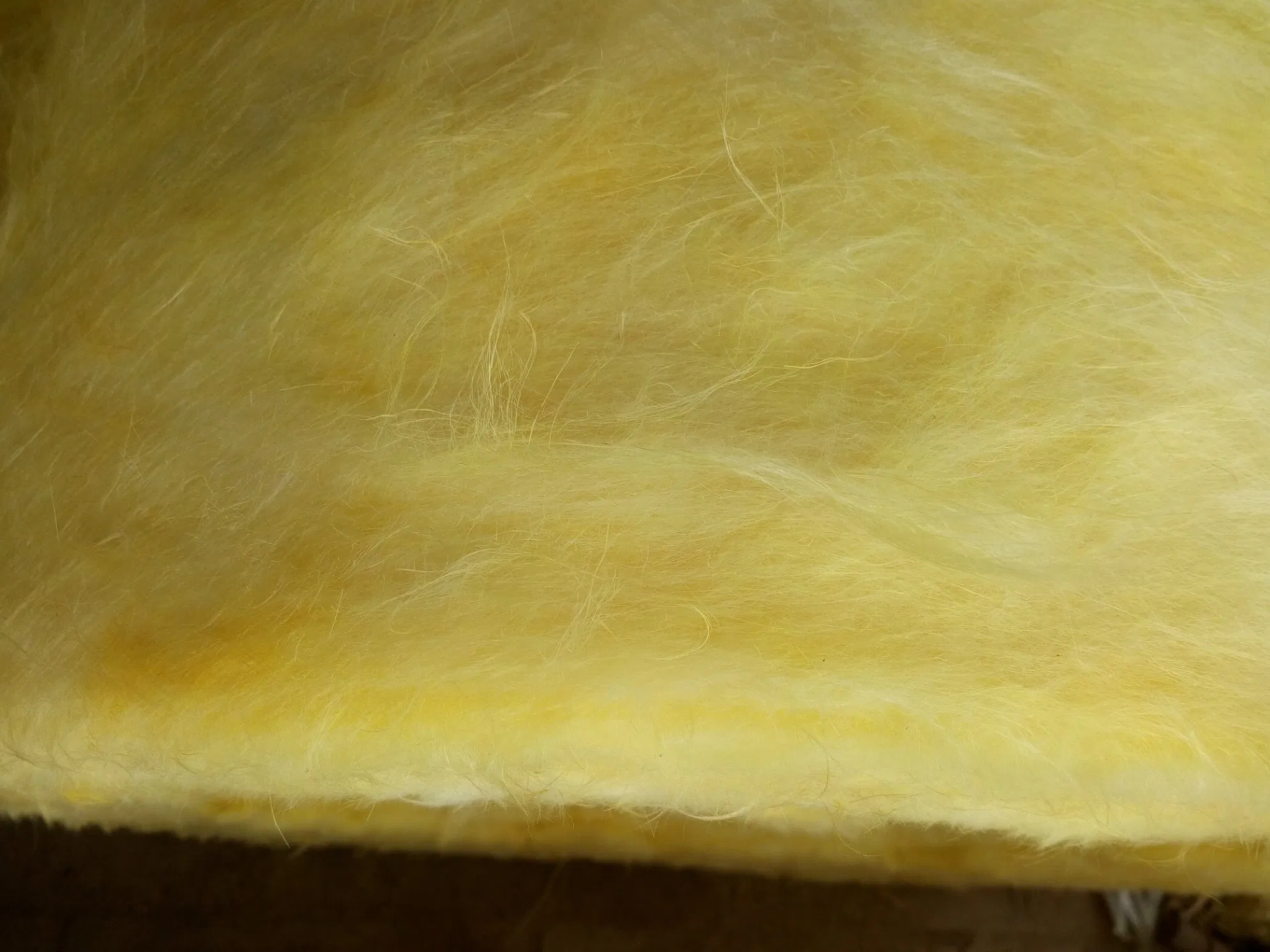 Light Steel Structure with Light Weight Yellow Color Insulation Roofing Blanket Mat Vacuum Package Glass Fiber Wool Rolls