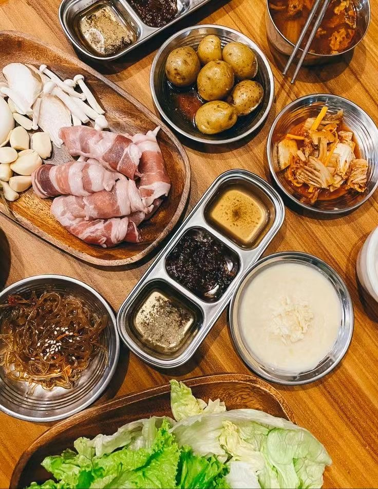 Korean Restaurant Rice Noodles Food Serving Chopsticks Gold 304 Stainless Steel Flat Shiny Chopsticks