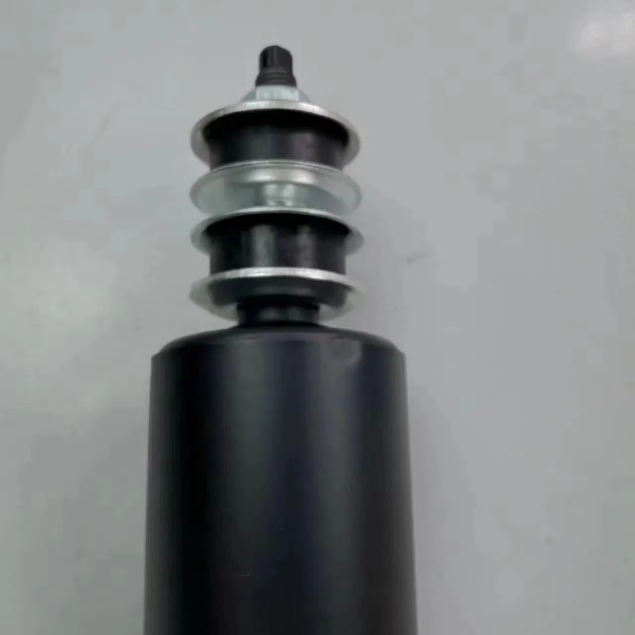 Амортизатор передний и задний Ssangyong 6613263300 6613203730