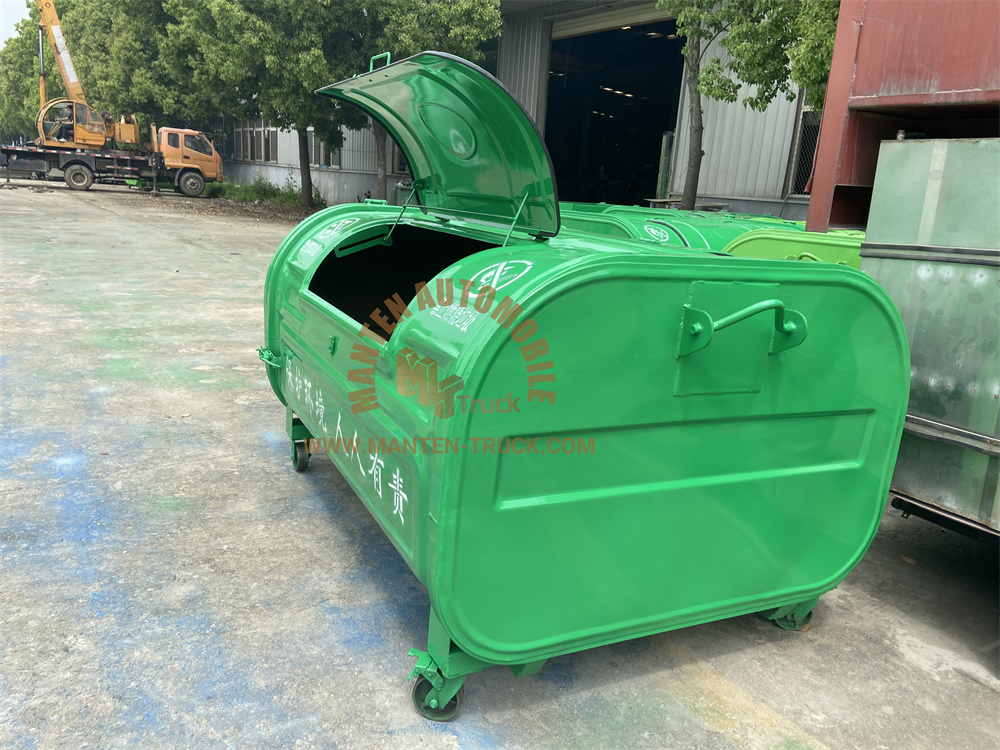 Контейнер для мусора уличный с крюком-захватом