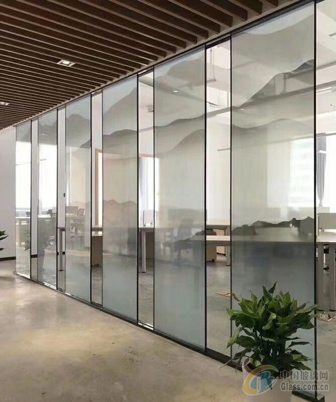Hot Selling Modern Design Ultra-Clear Glass for Building Facades