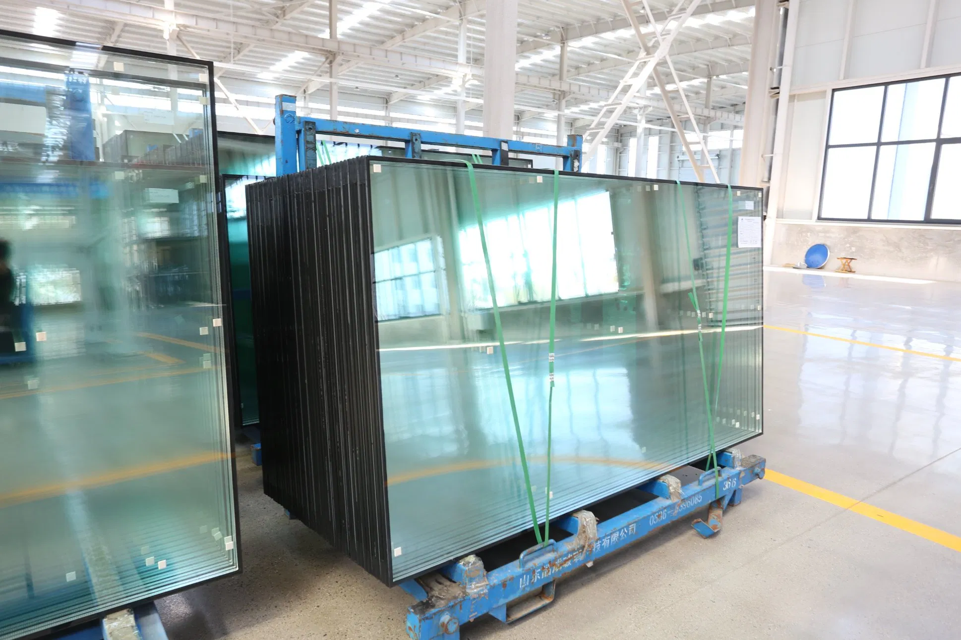 Low-E Glass/Glass Curtain Wall/Dgu Glass