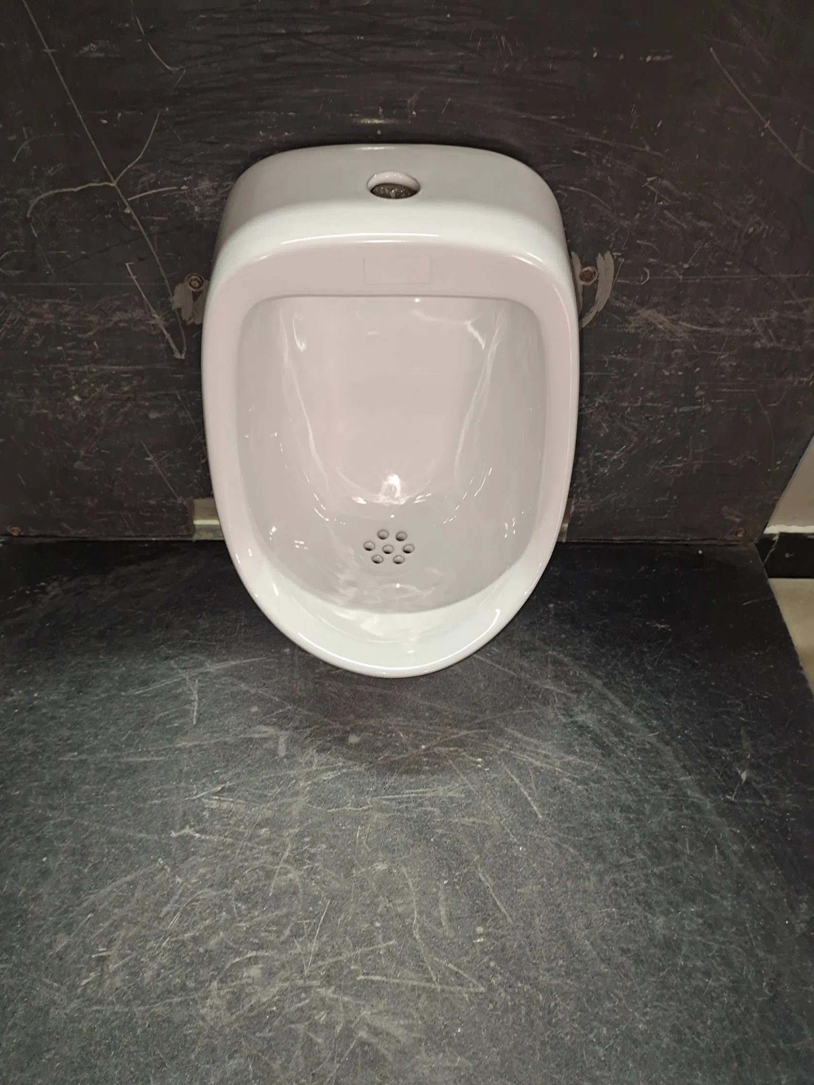 Modern Design Wall Hung Urinal for Kids Ceramic Toilet