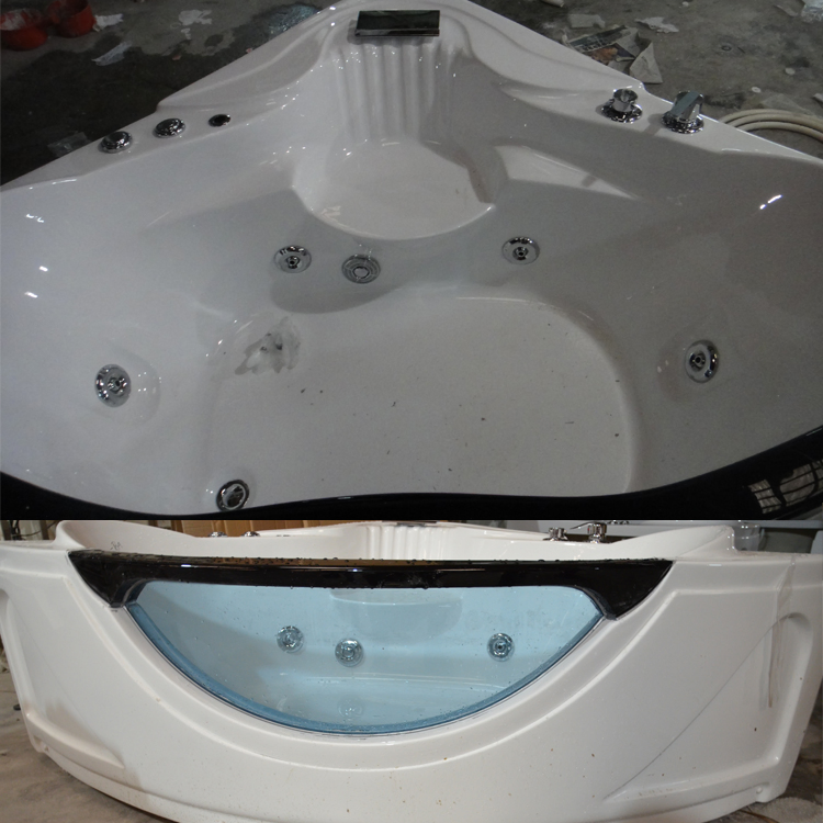 Угловая ванна с гидромассажем, белая