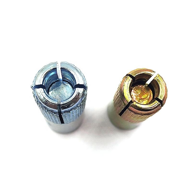 Анкерный болт M12*50 с желтым цинковым покрытием