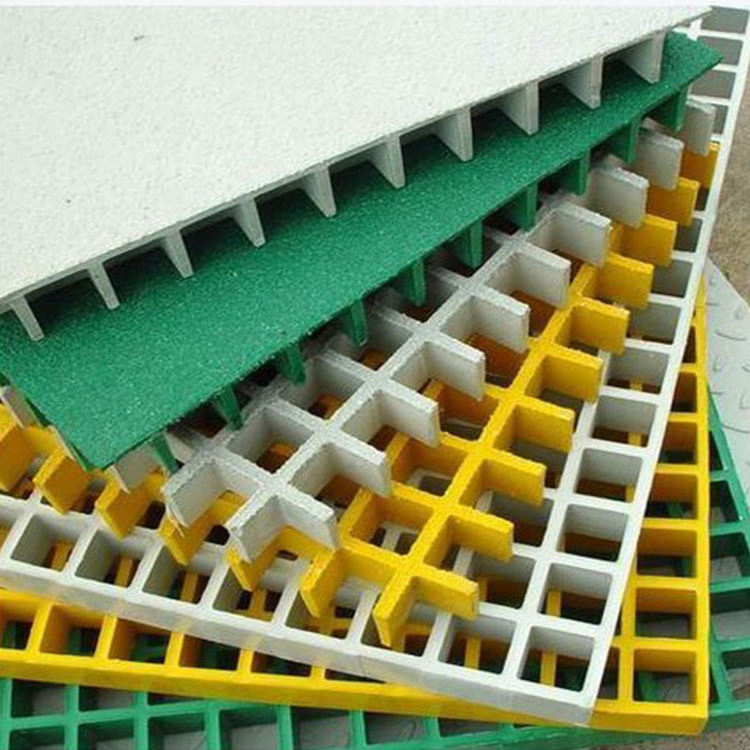Durable Multi-Functional FRP Fiberglass Grating for Easy Installation