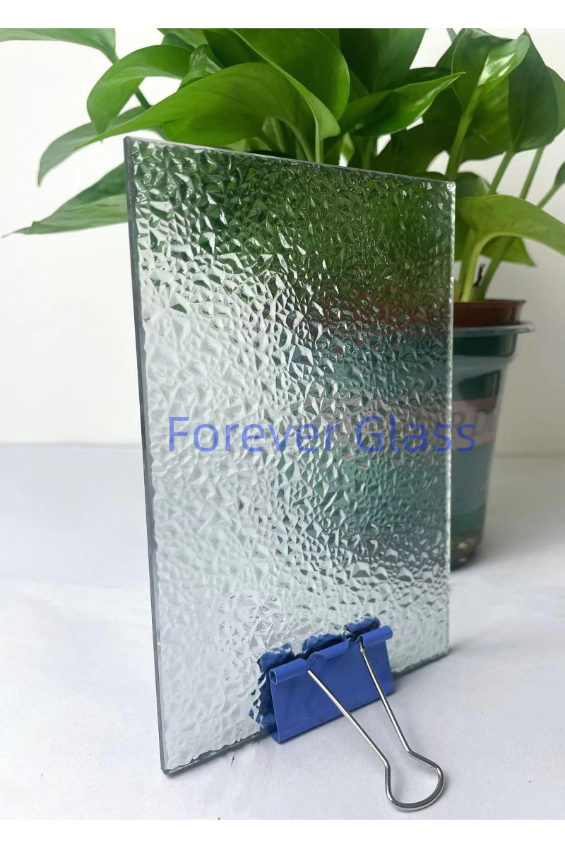 4mm Clear/Tinted/Ultra Clear Low Iron Figured Pattern Glass for Door, Window