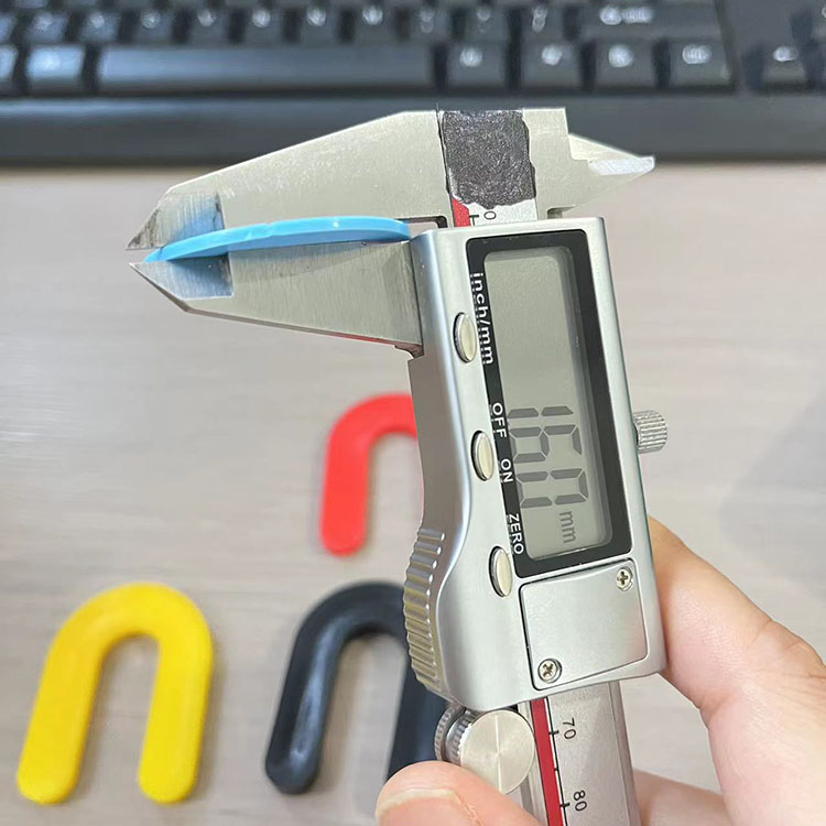 Horseshoe 1/16"1/8"Tile Spacers U Shims Tile Tools Tile Leveling System for Floor