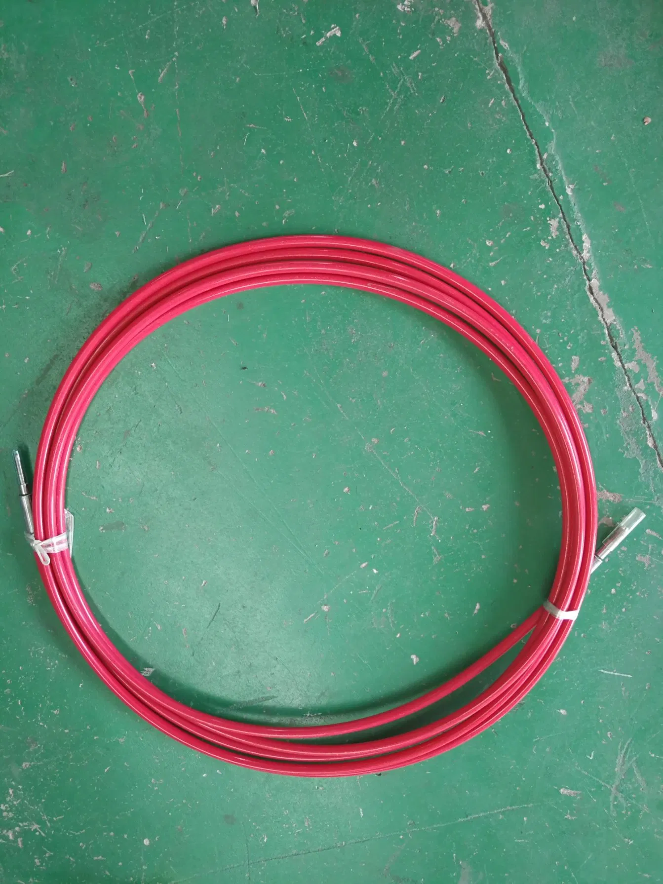 Гибкий армированный шланг высокого давления для воды, масла, химии