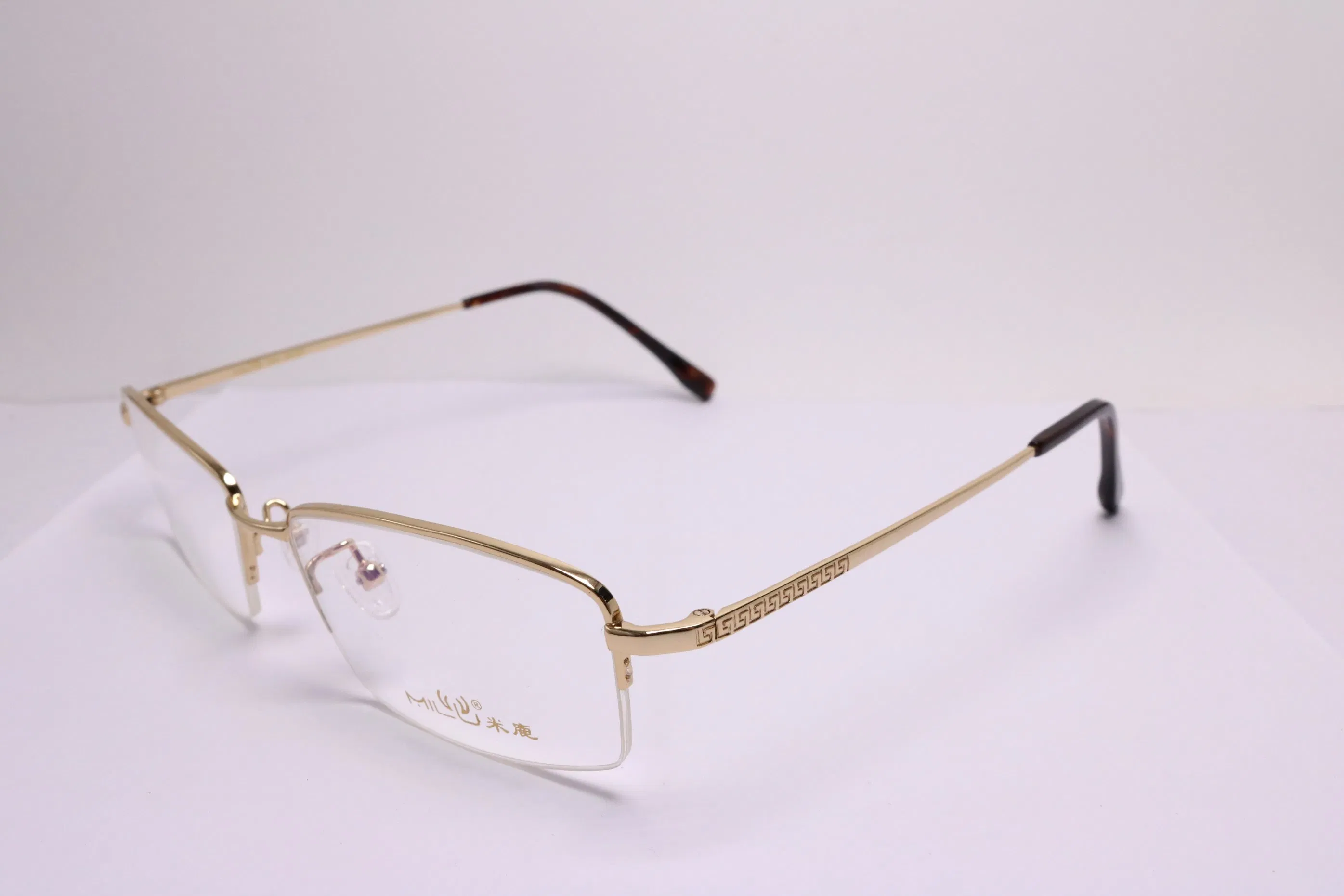 Titanium Eyeglass Frame Pure Titanium Optical Frame with Ce and FDA
