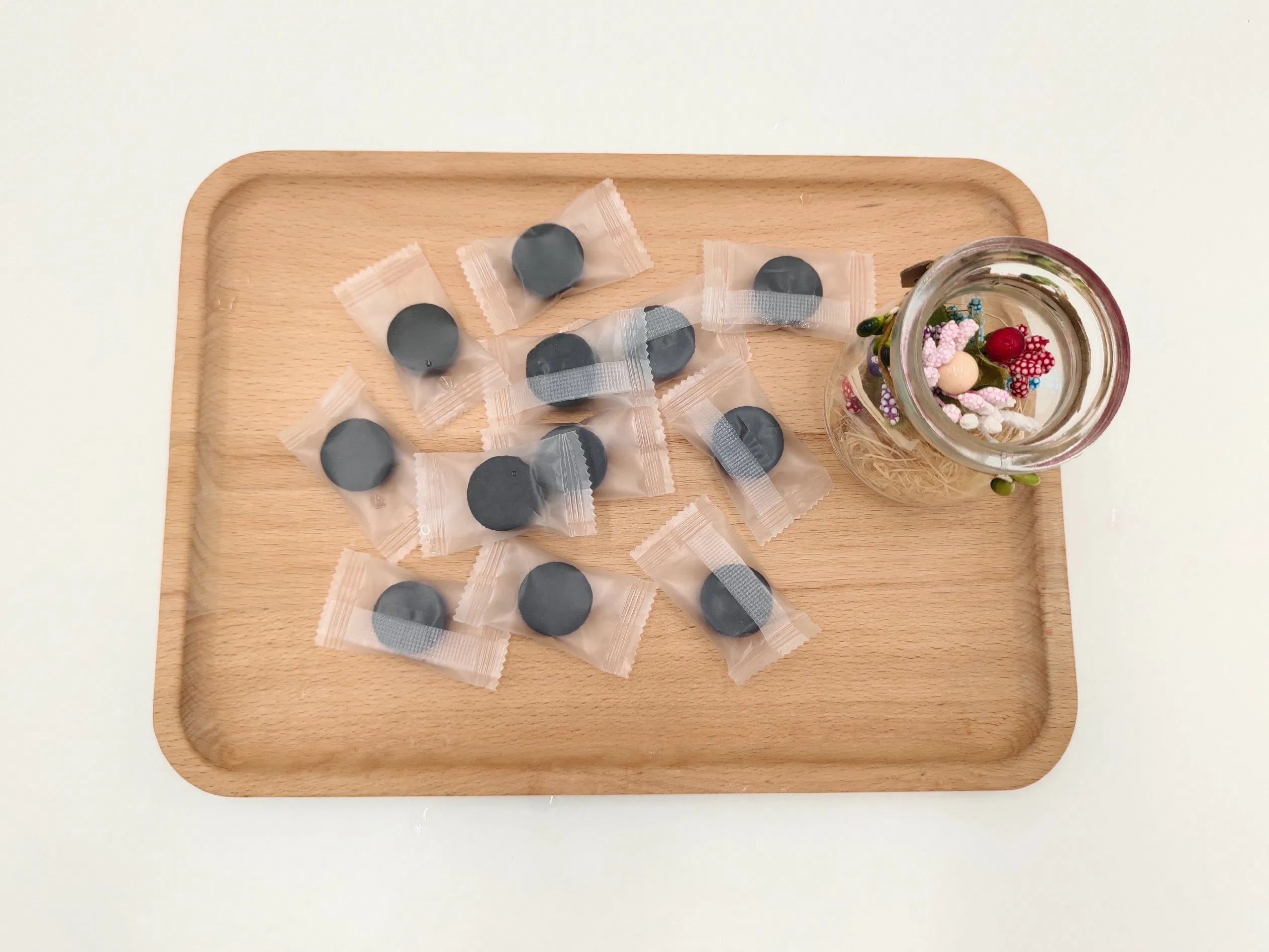 Black Bamboo Charcoal Compressed Candy Packing Disposable Towel