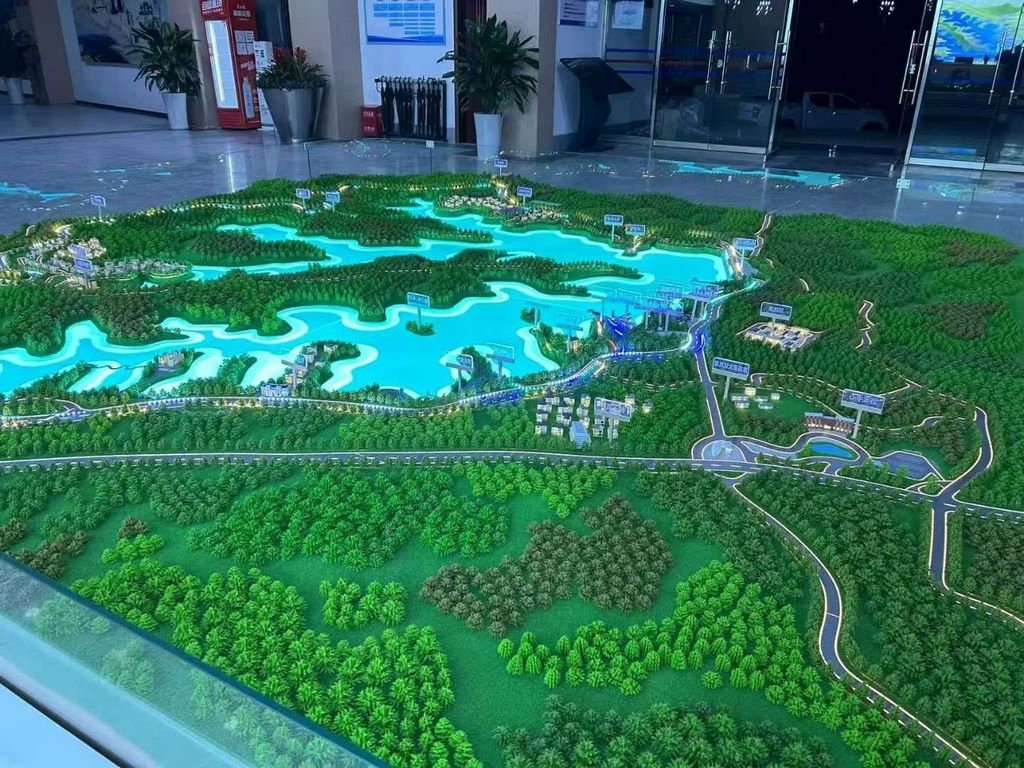 Interactive Terrain and Landform Sand Table Model for Education