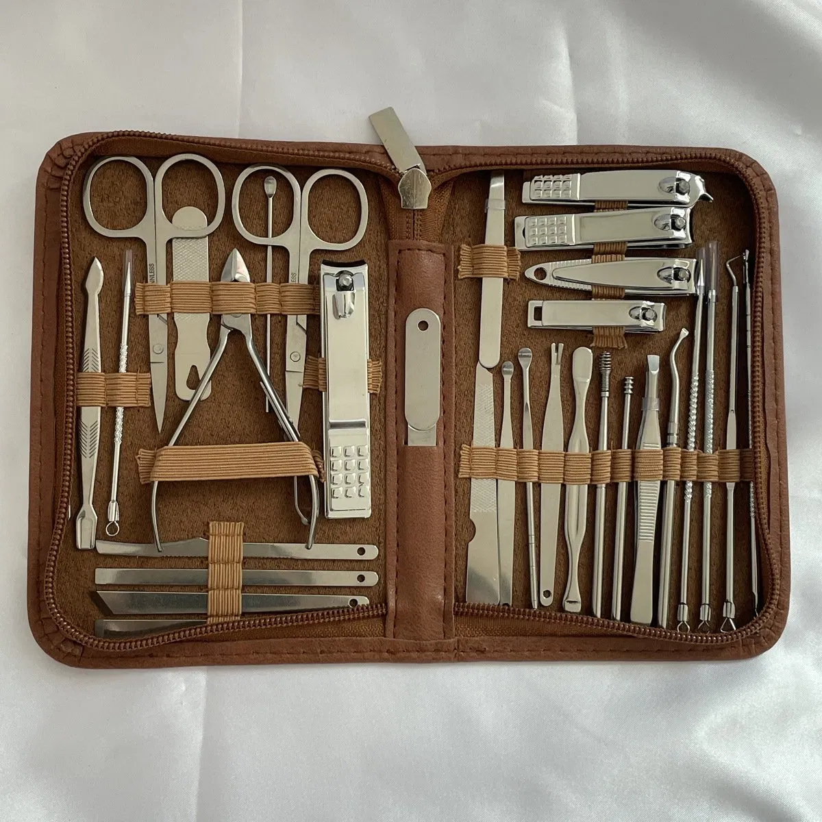 Wholesale 30 Piece Set of Nail Clippers Black Nail Clipper