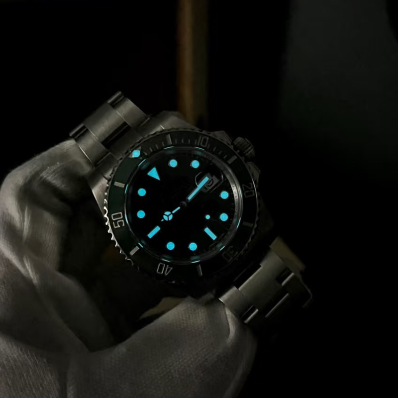 Wholesale 1: 1 Super Clone Copy Brand Swiss Men's Luxury Fully Gmt Automatic Watch with Mechanical Sapphire Mirror