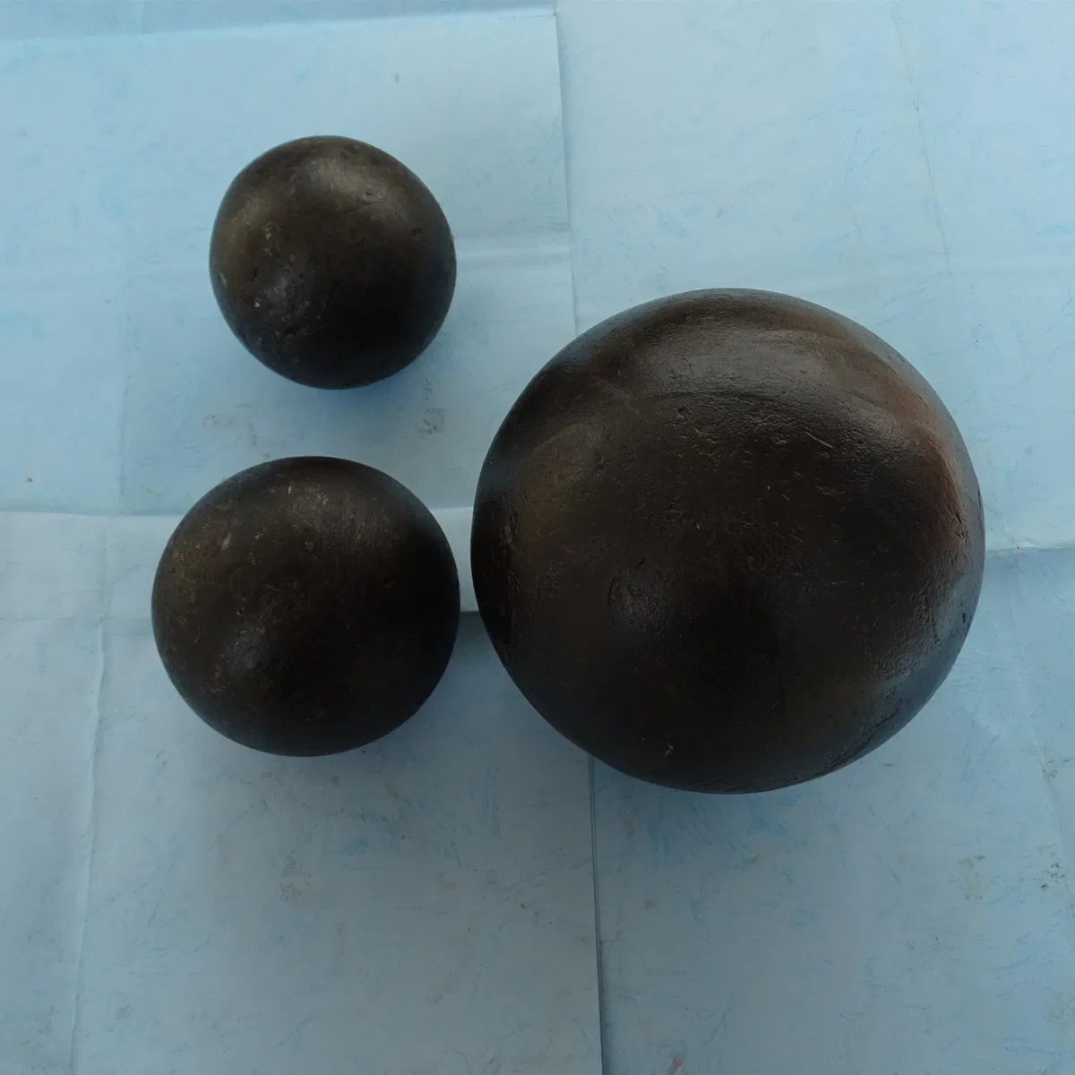 Низкохромистые помольные шары для химической промышленности