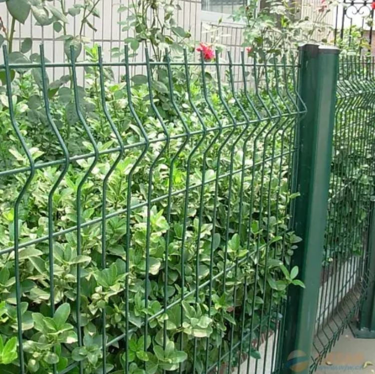 Забор 3D сварная сетка для сада и фермы
