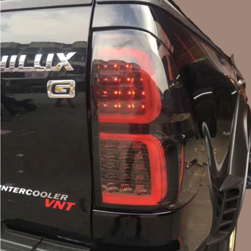 LED Taillight для Toyota Hilux 2016-2019