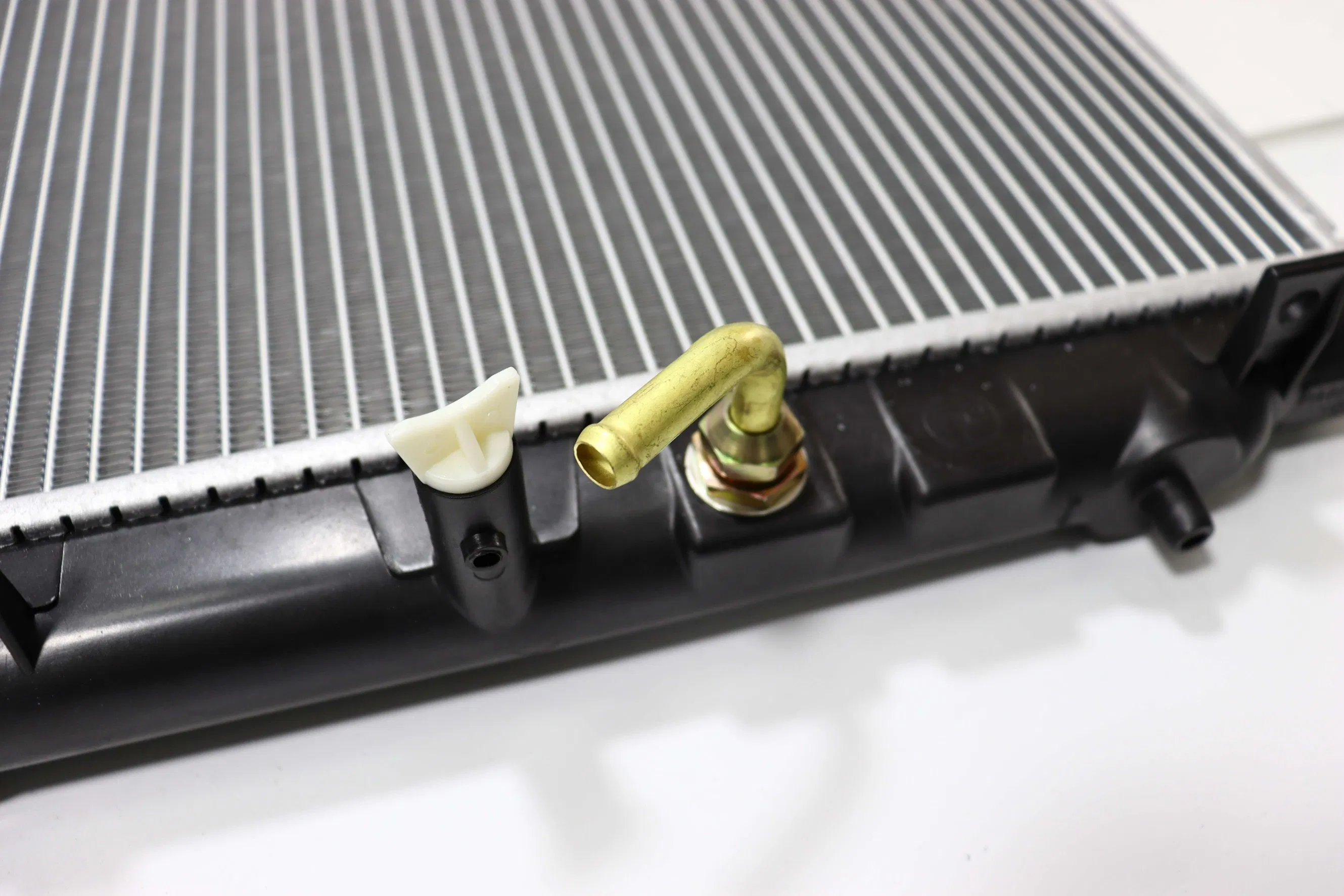 Алюминиевый радиатор для Honda Accord 2.0L 2008-