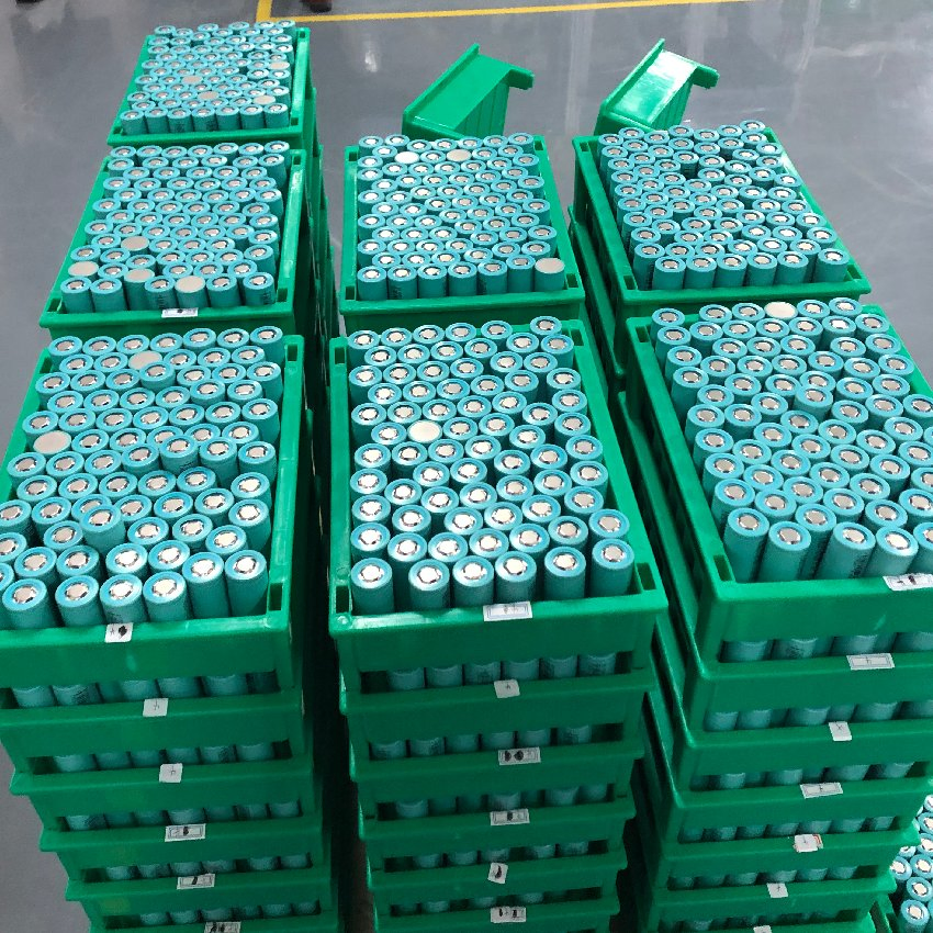 Factory Price 18650 LiFePO4 3.2V 1500mAh Lithium Batteries Cell for Toy