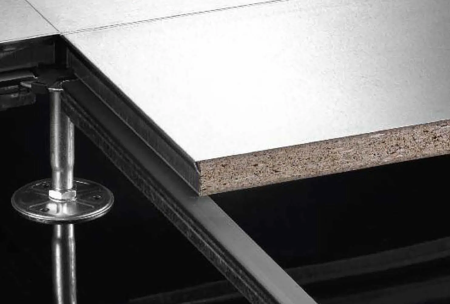 High Wear Resistance Wood Core/Chipboard System for Smart Offices Flooring