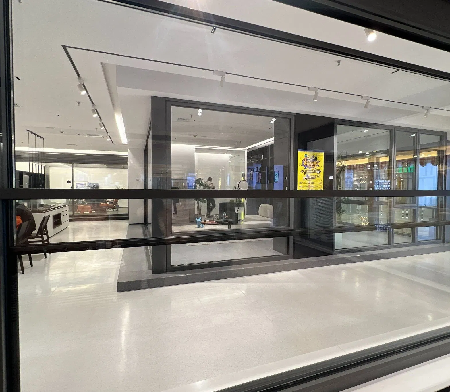 Smart Tilt Turn Window with Remote Control Rain Sensor for Commercial Residential