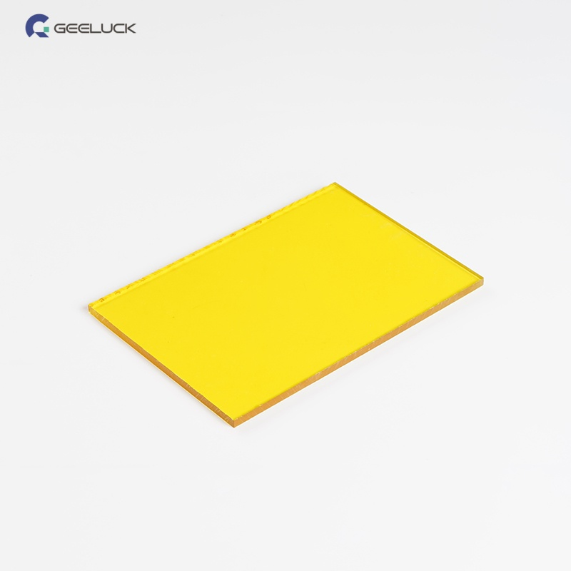 Premium Polycarbonate Balcony Enclosure for Ultimate Privacy Solutions