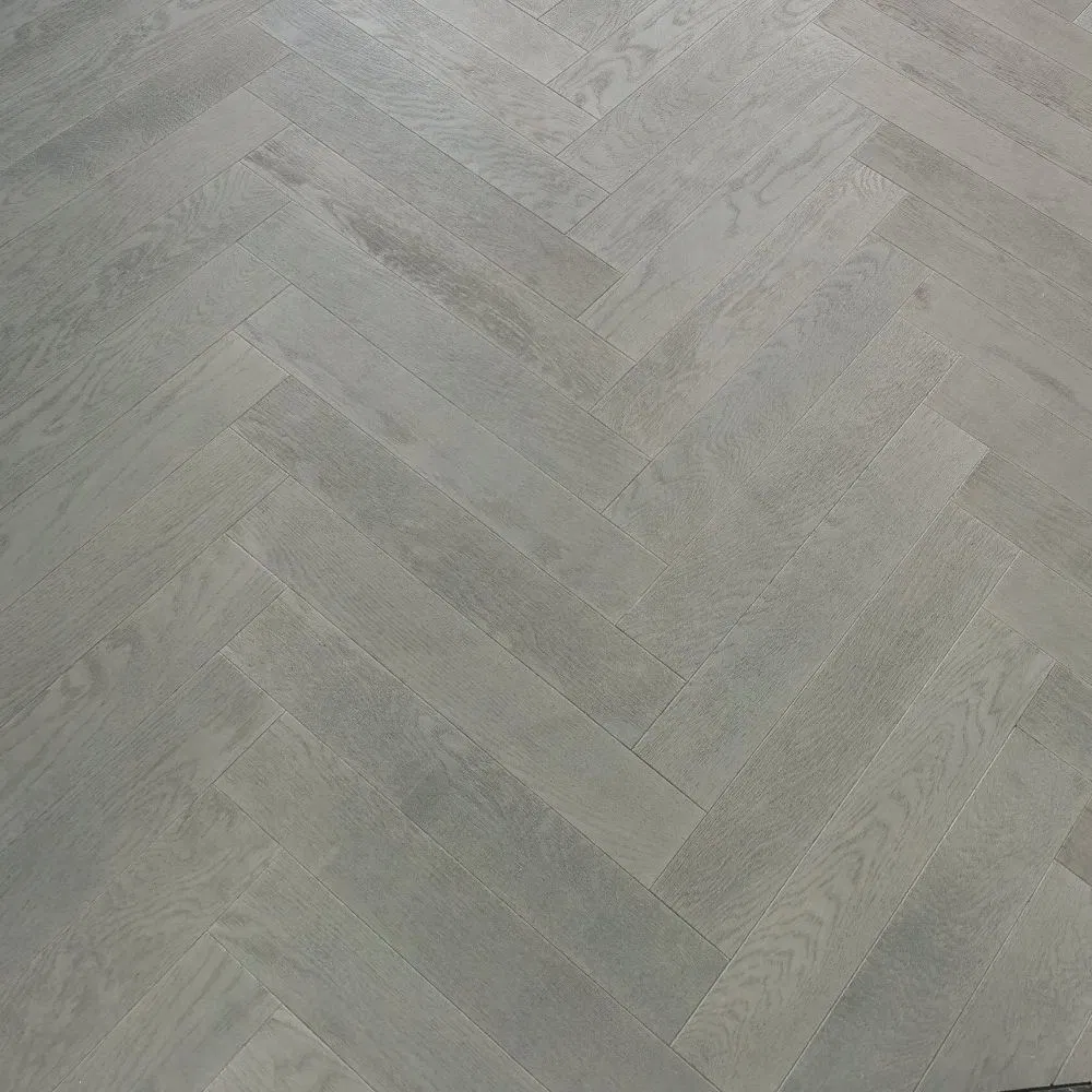 Industrial Indoor/Outside Waterproof Italian Modern Herringbone Oak Wood Flooring Manufacturer
