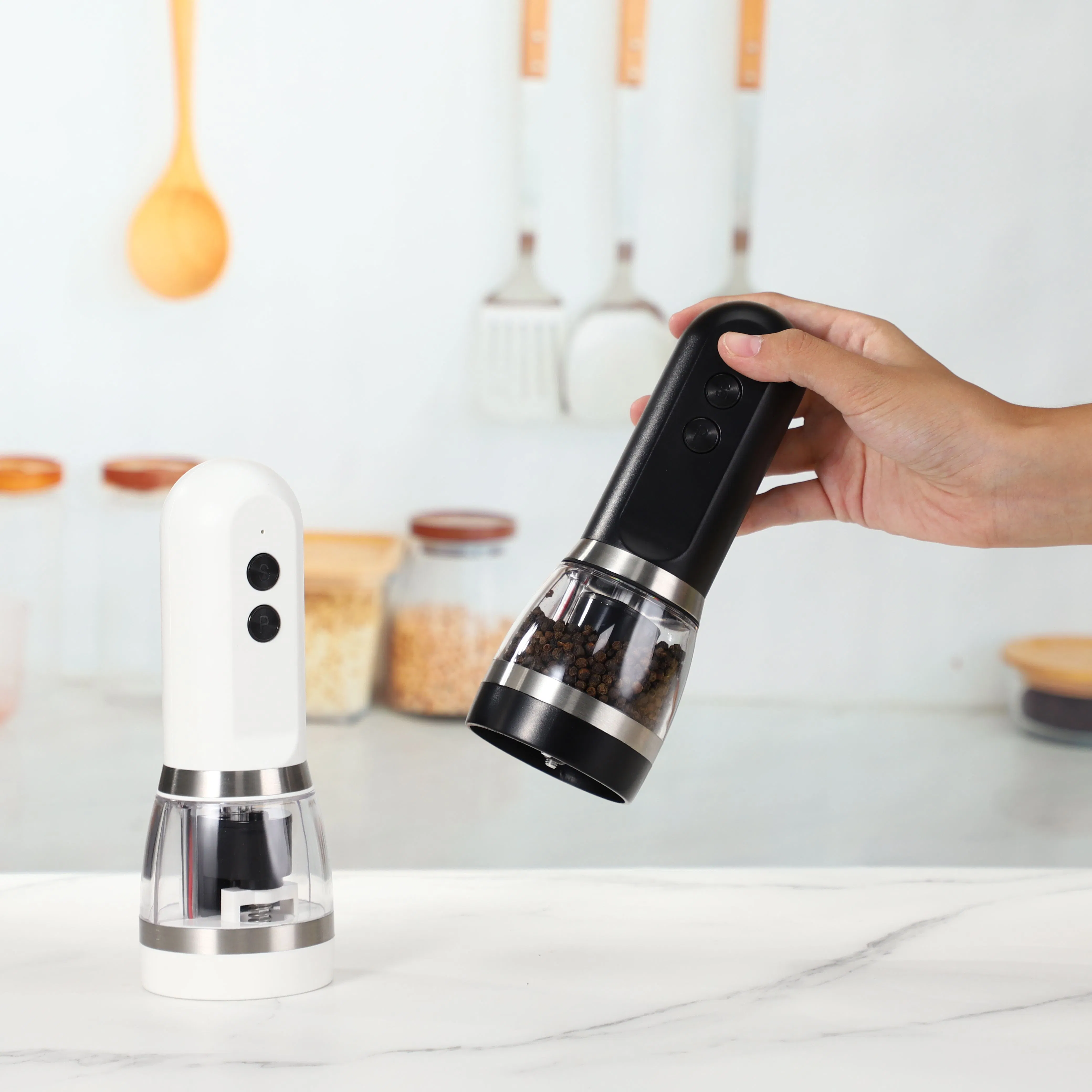 Home Kitchen Portable Seasoning Grinder Pepper Sea Salt Two in One Electric Grinder with LED Lighting