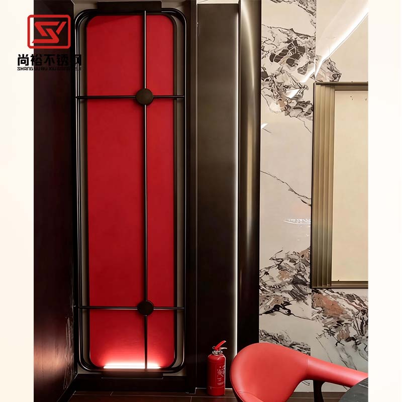 Modern Wavy Glass Room Divider - Stylish Stainless Steel Partition