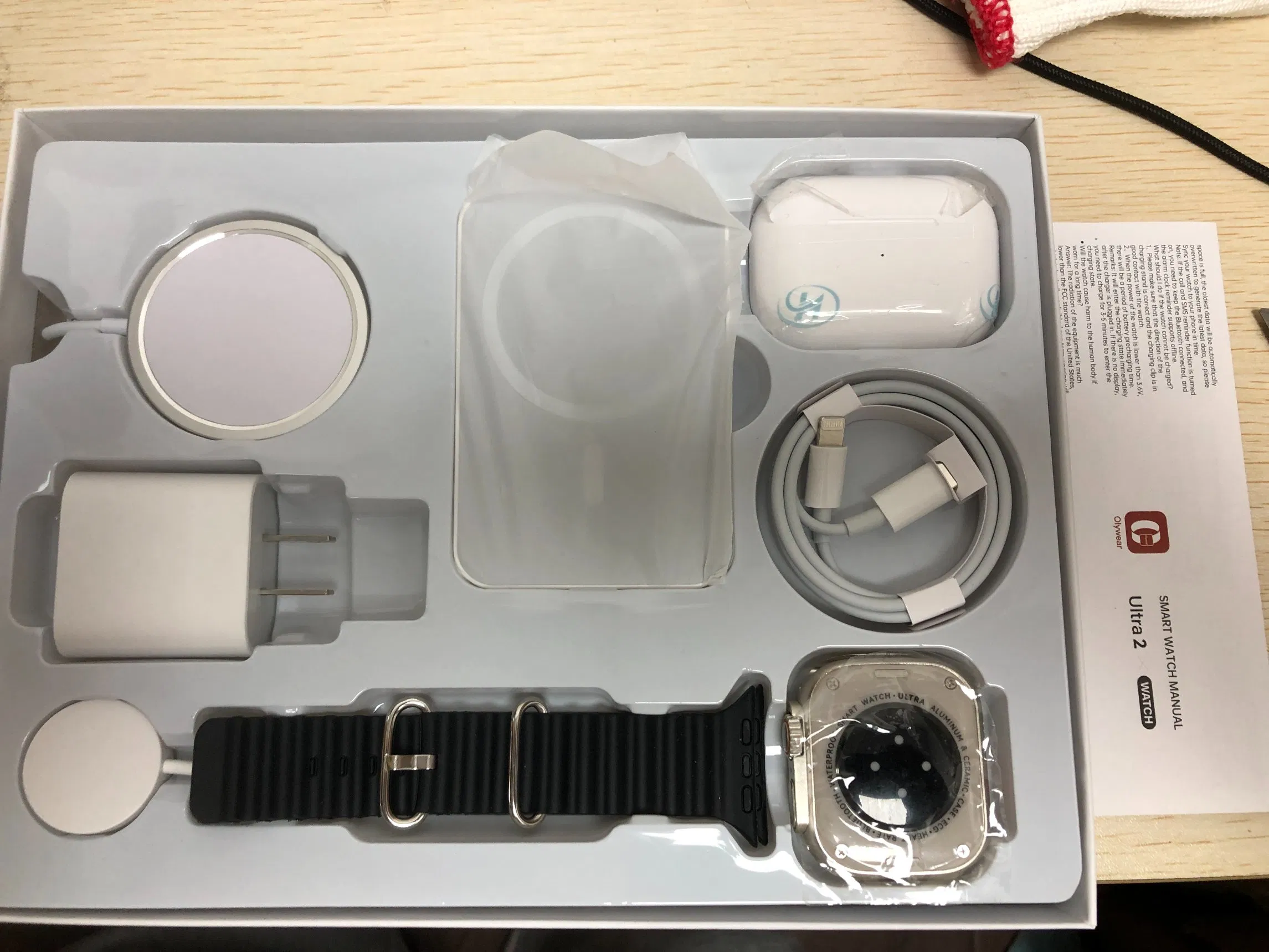 X8 Smartwatch with Magsafe 3000mAh Power Bank Pd20W Charger Wireless Earphone X8 S8 X10 Smart Watch