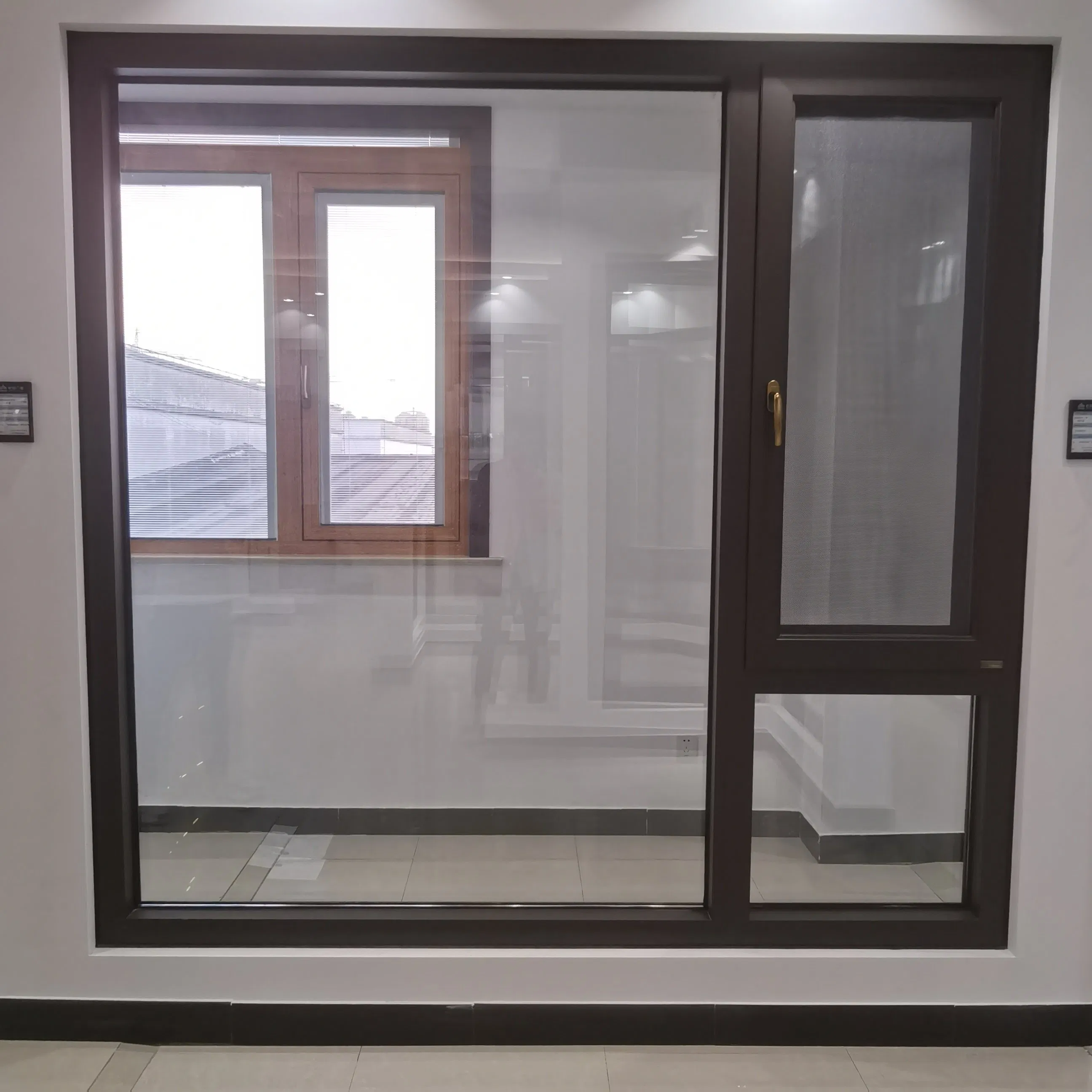 Australian Atandard Aluminum Hurricane Impact Windows Casement Window with Mosquito Screen