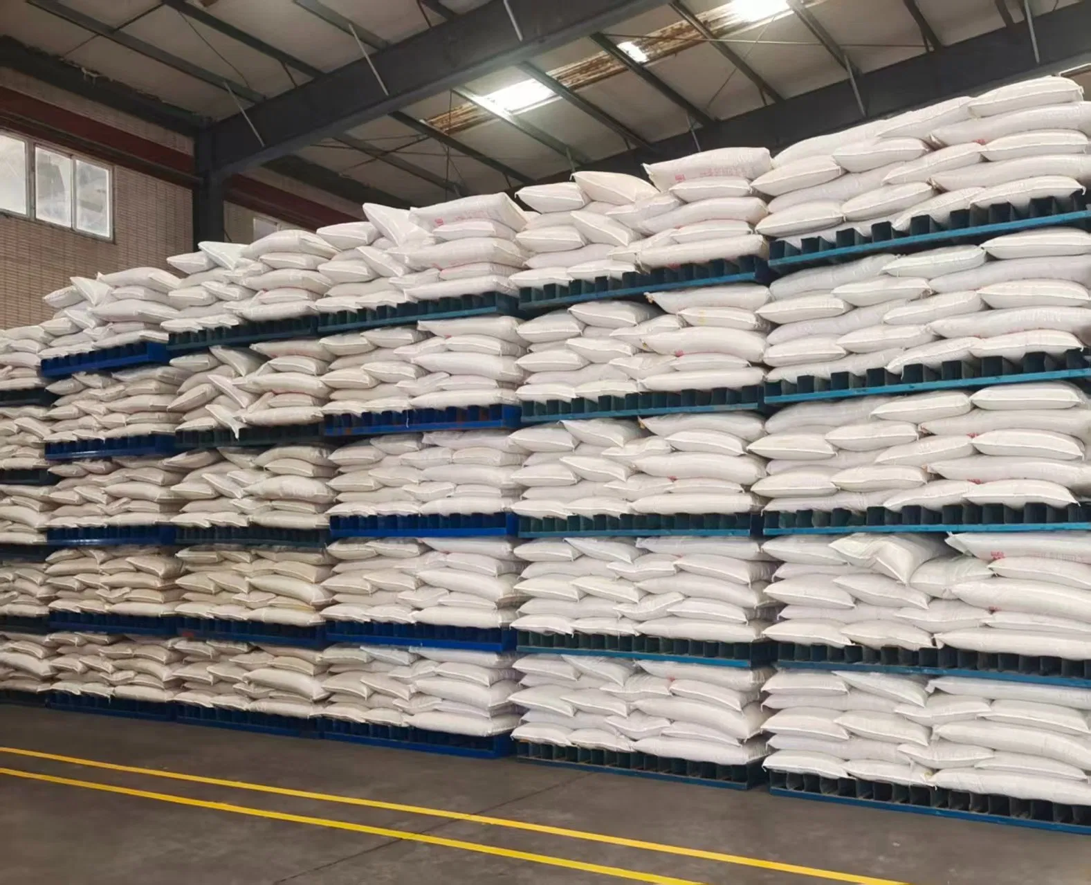 Sodium Gluconate: Solutions for Concrete, Metal Cleaning & Water Treatment