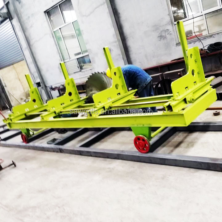 Ленточная пила по дереву универсальная