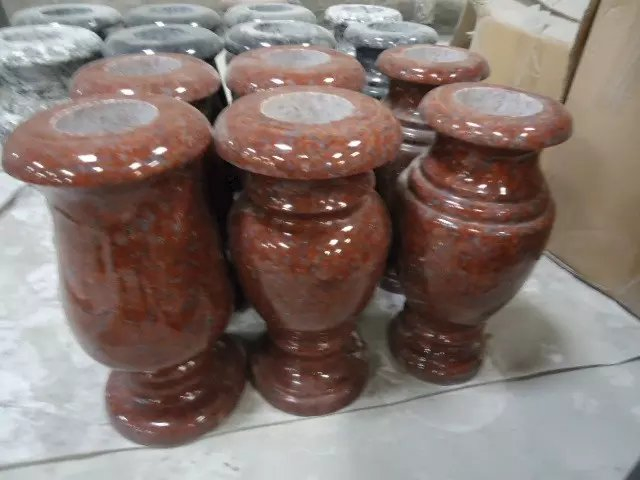 Custom Granite Cemetery Vases for Memorials and Tombstones