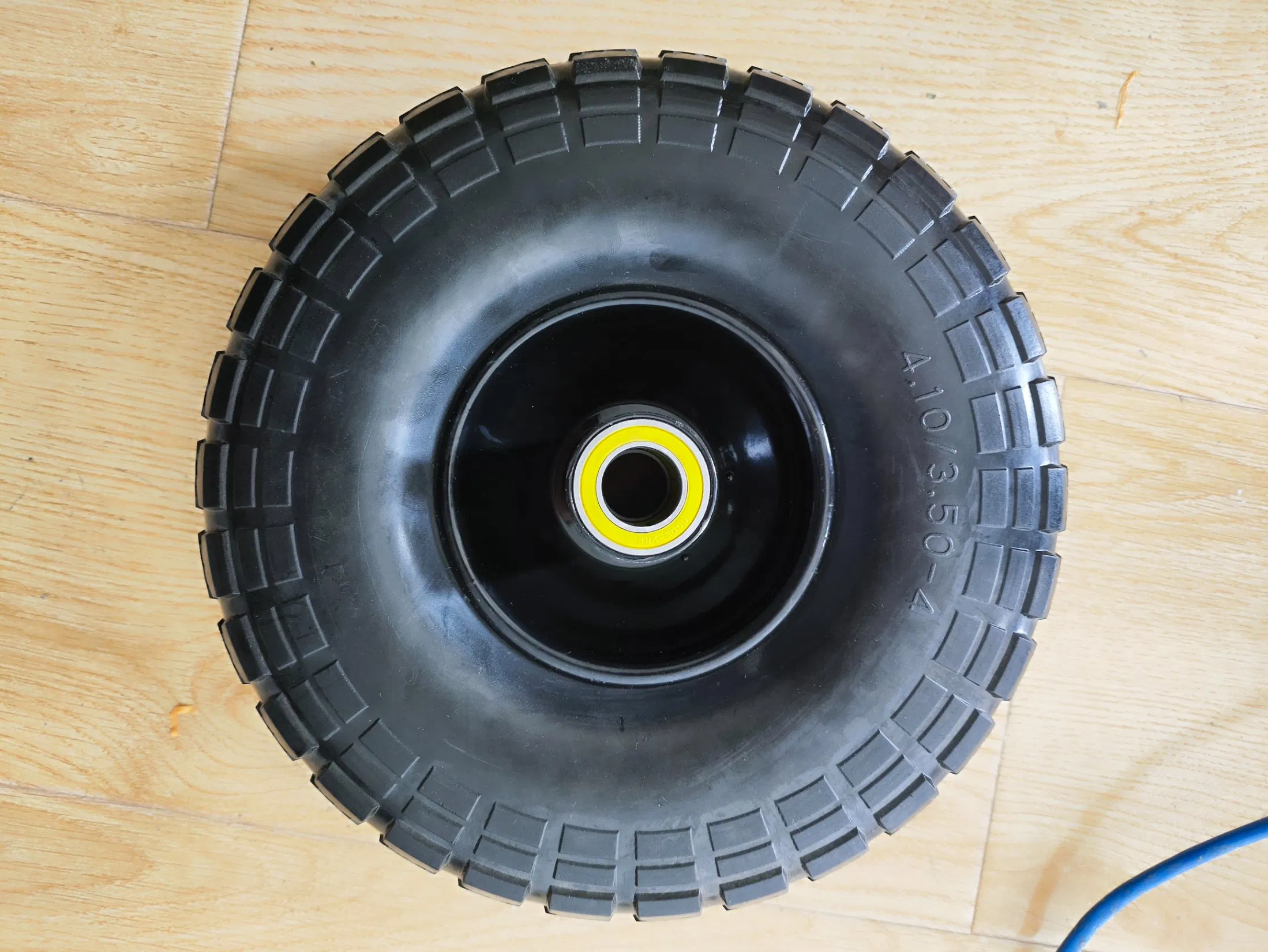 Popular Wholesale New 3.50-4 Wheelbarrow Puncture Resistant Rubber Wheel with PU Foam Tyre and Rubber for Garden Cart