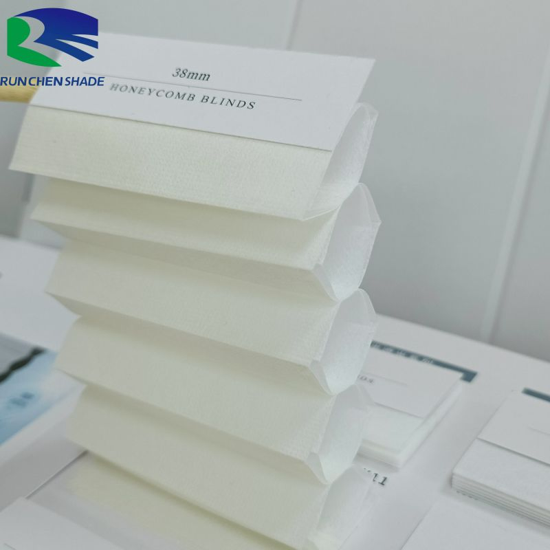 Anti-Wrinkle, Anti-Wrinkle and Non-Deformation Honeycomb Curtain Fabric Keeps It Flat
