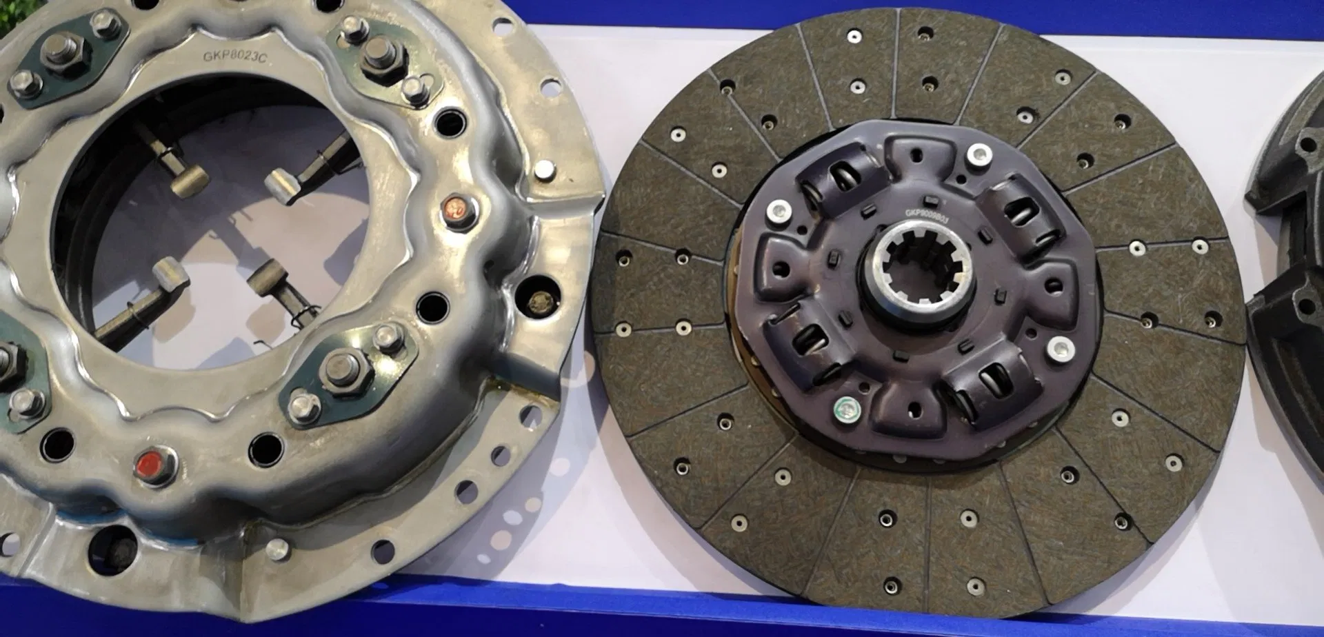 Крышка сцепления для грузовиков европейского производства