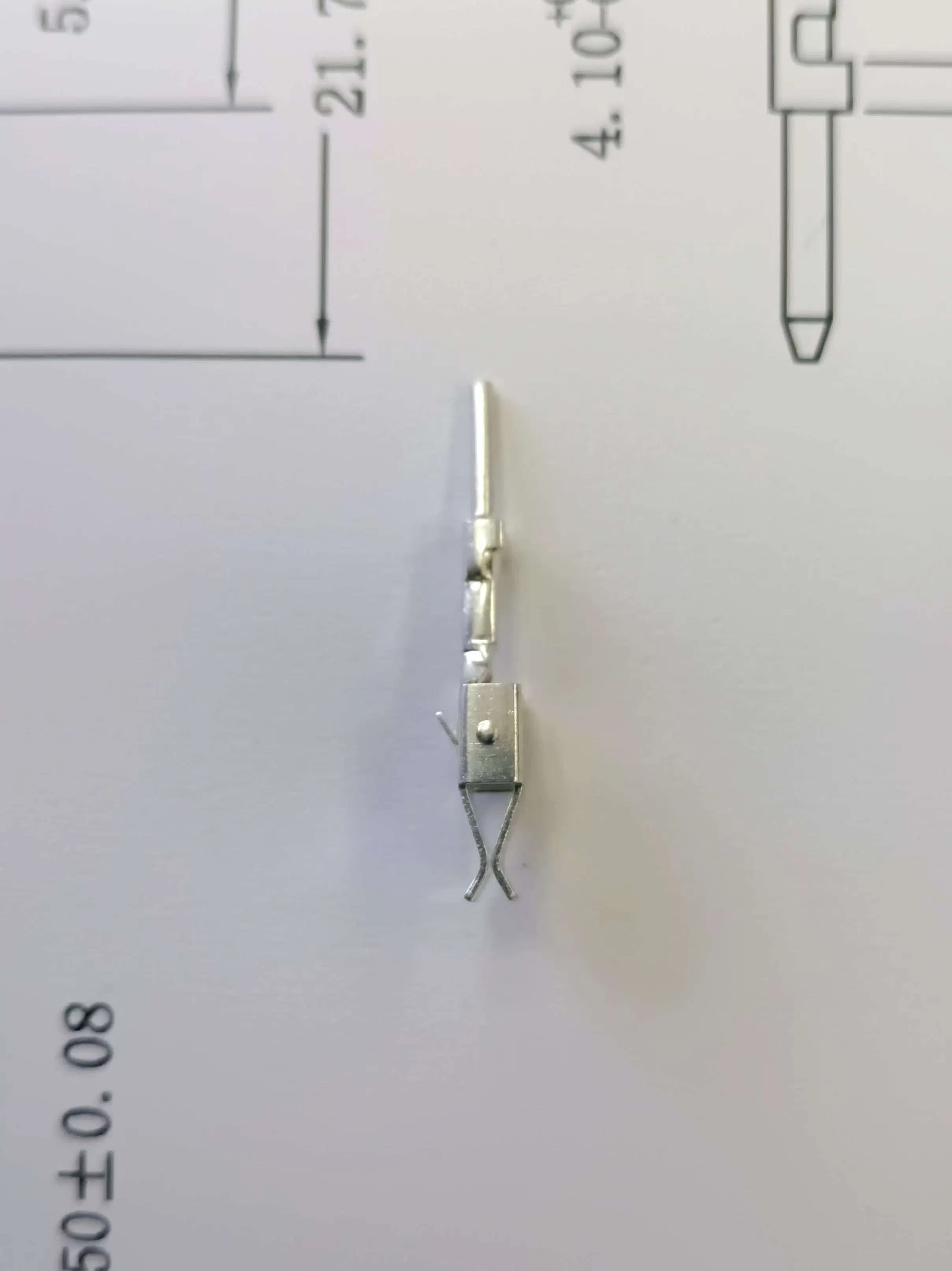 Автомобильный клеммный зажим с никелированием и лужением