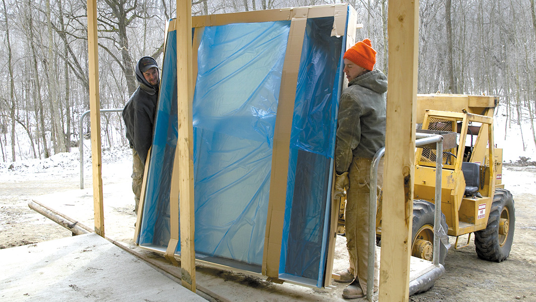Single Sided Acrylic Glue Coated PE Surface Protective Film for Painted Metal Building Roofing
