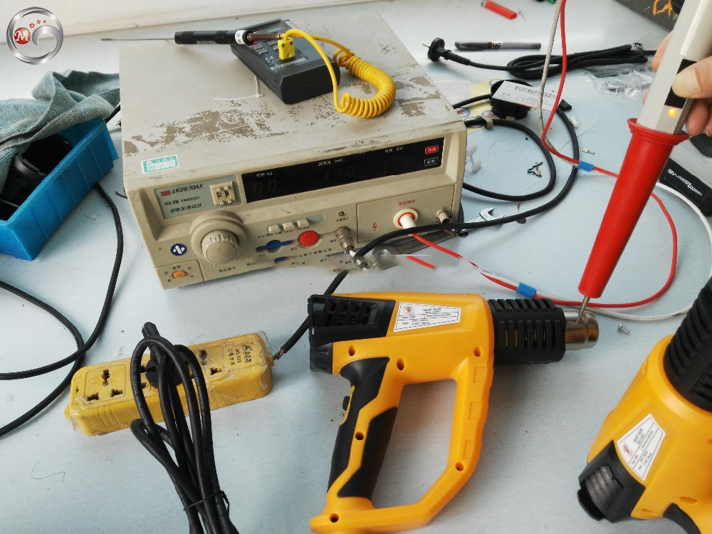 12.5 AMP Dual-Temperature Heat Gun Kit with High and Low Settingsyellow and Black