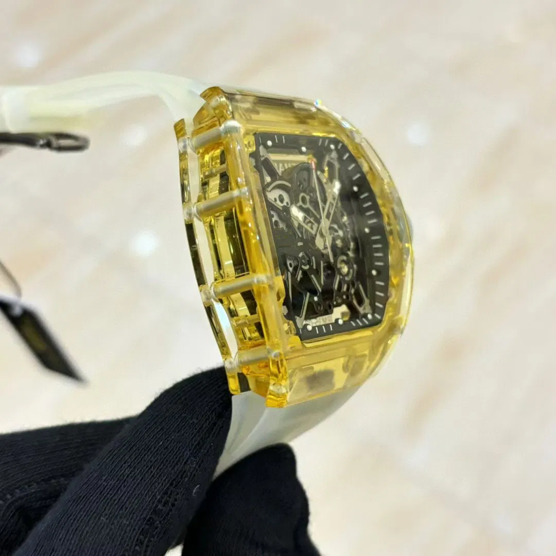 Mirror Quality Watch Designer Blue Crystal Gemstone Mirror Waterproof Yellow Ceramic Watch