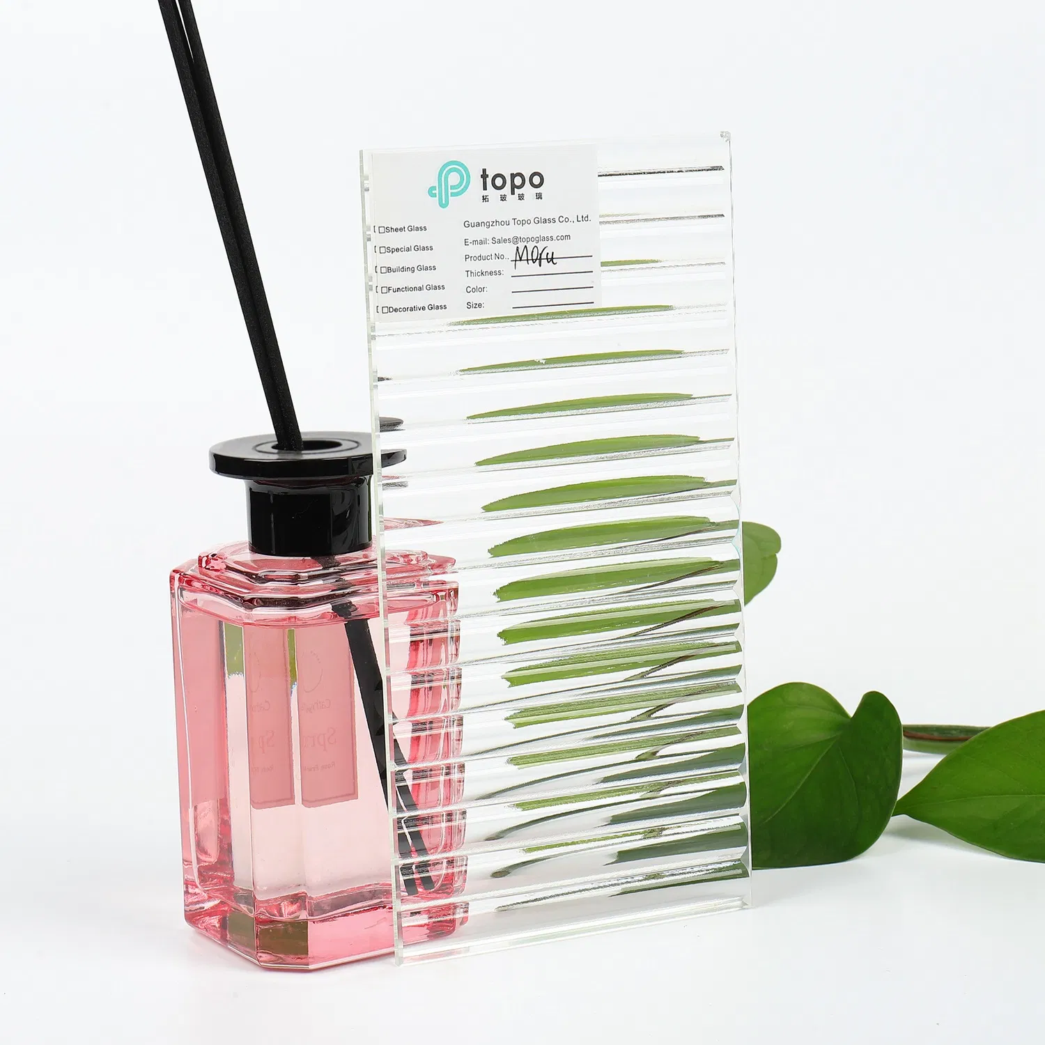 5mm-12mm Tempered Laminated Moru Patterned Figured Embossed Bathroom Glass (UCP-TP)