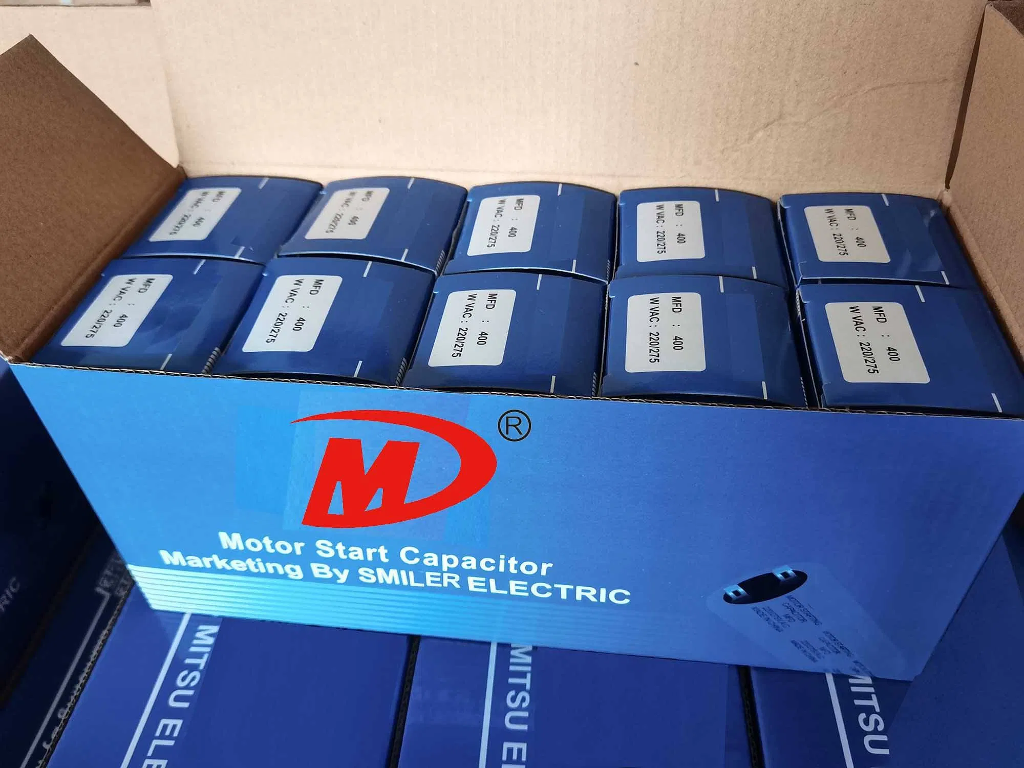 Factory Direct Cbb65 AC Motor Run Capacitor 250UF 250V Capacitor Is Pump Capacitor