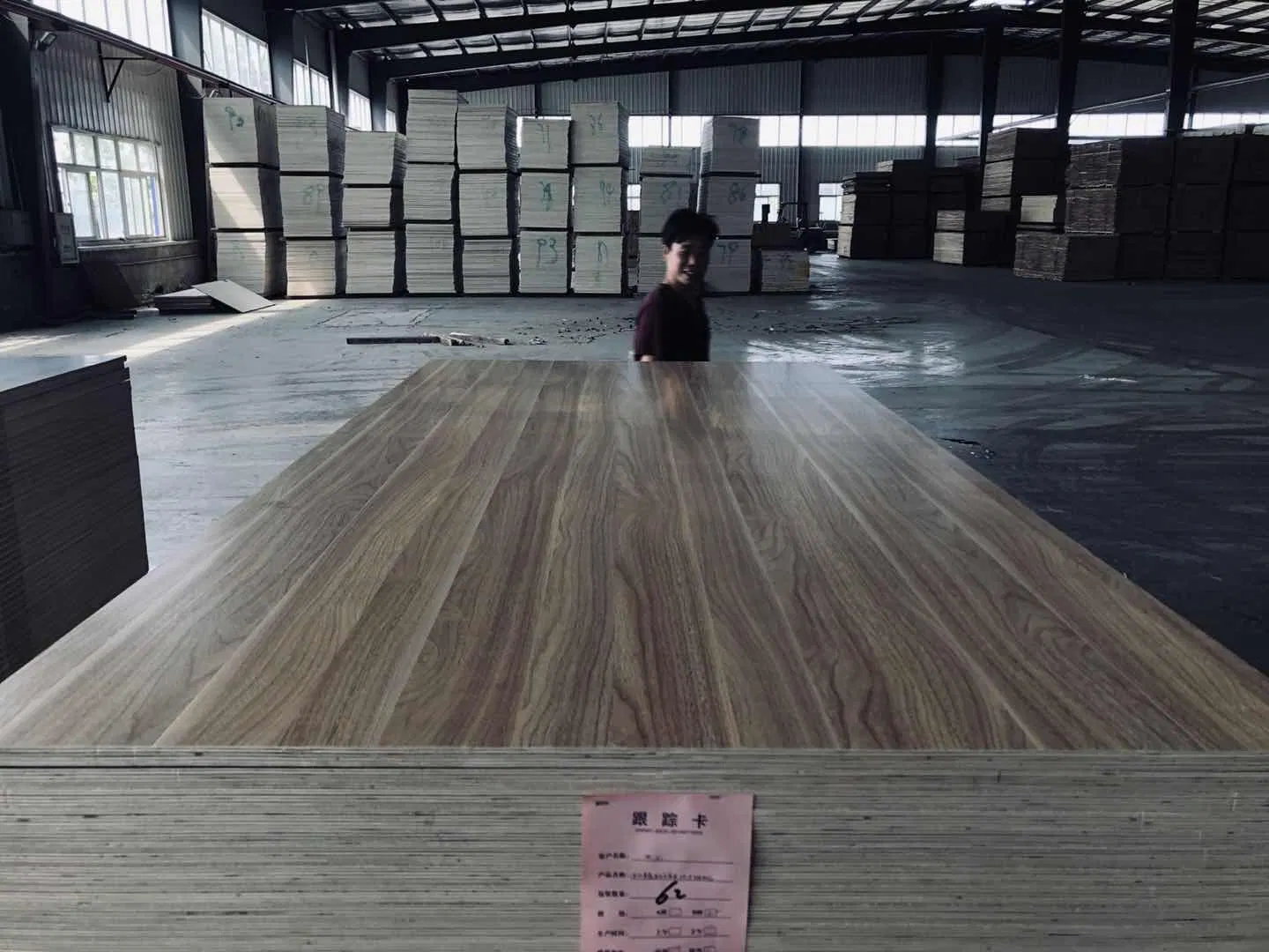 1220X2440mm 18mm Marine Melamine Laminated Wood Board Plywood for Furniture and Cabinet