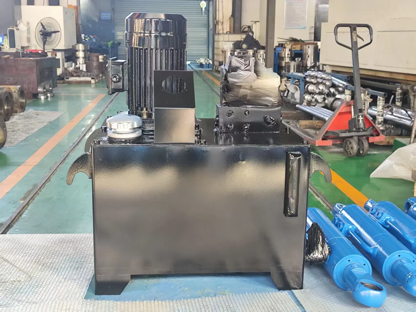 Гидравлическая насосная станция с PLC управлением