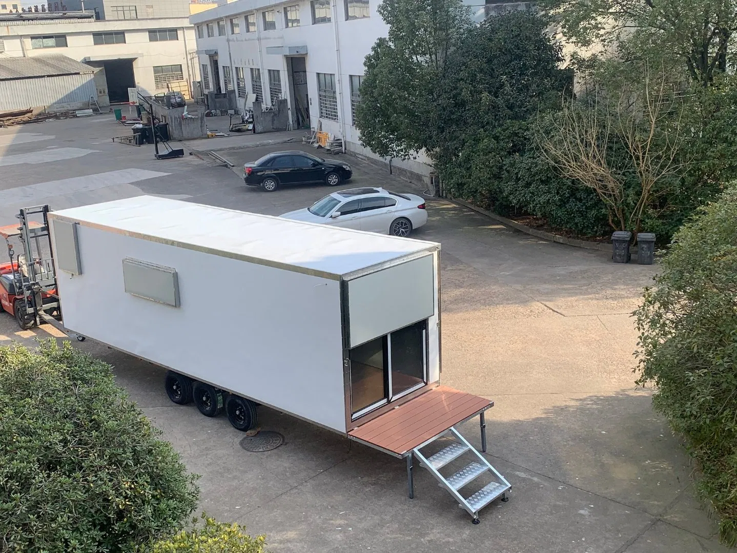 Outdoor Staff Meeting Use Mobile Trailer Office Container