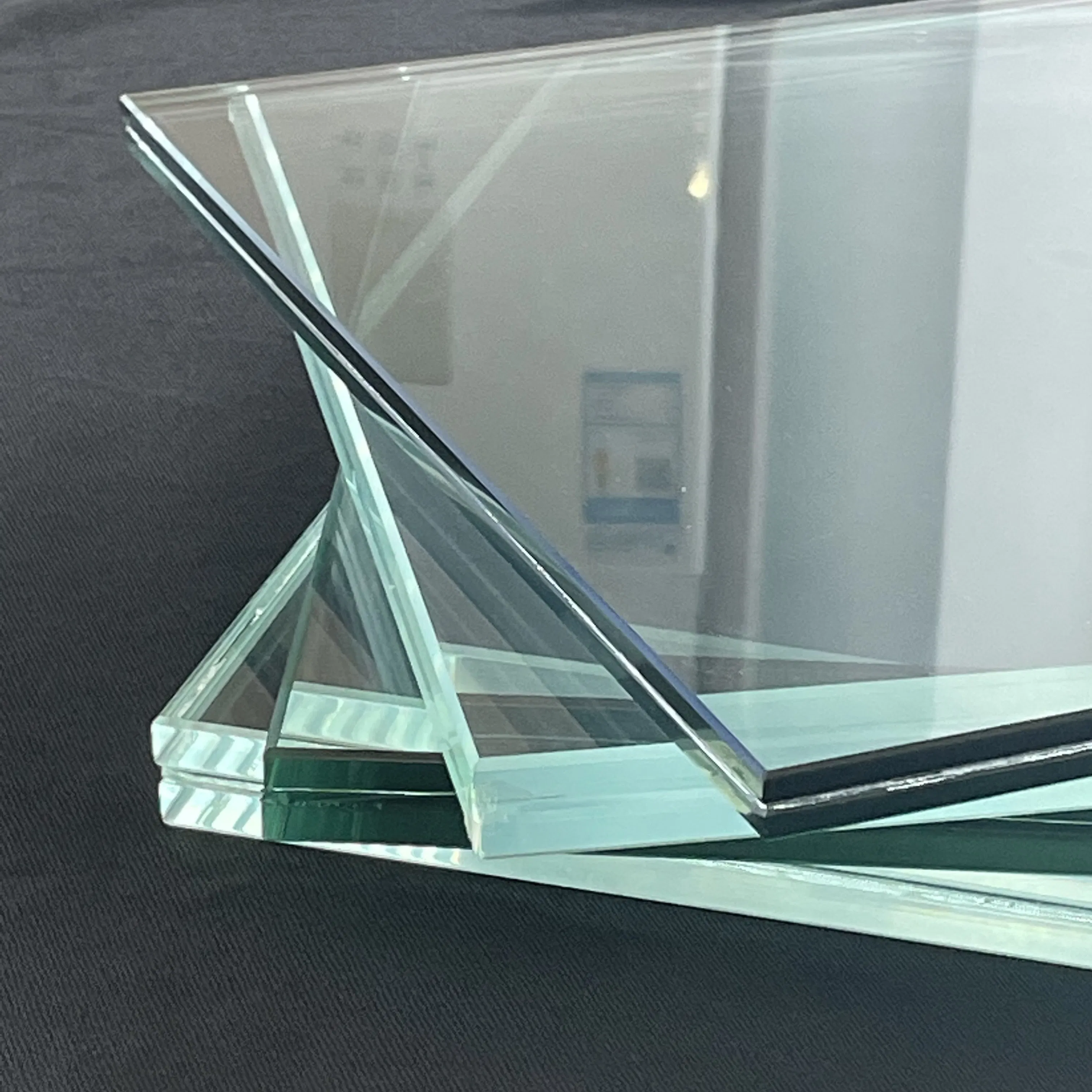 Laminated Glass Double Glass: Top Grade for Builders and Designers/Laminated Glass/Sgp/PVB/Laminated Glass/Window Glass/Glass Railing/Double Glass/Glass Stairs