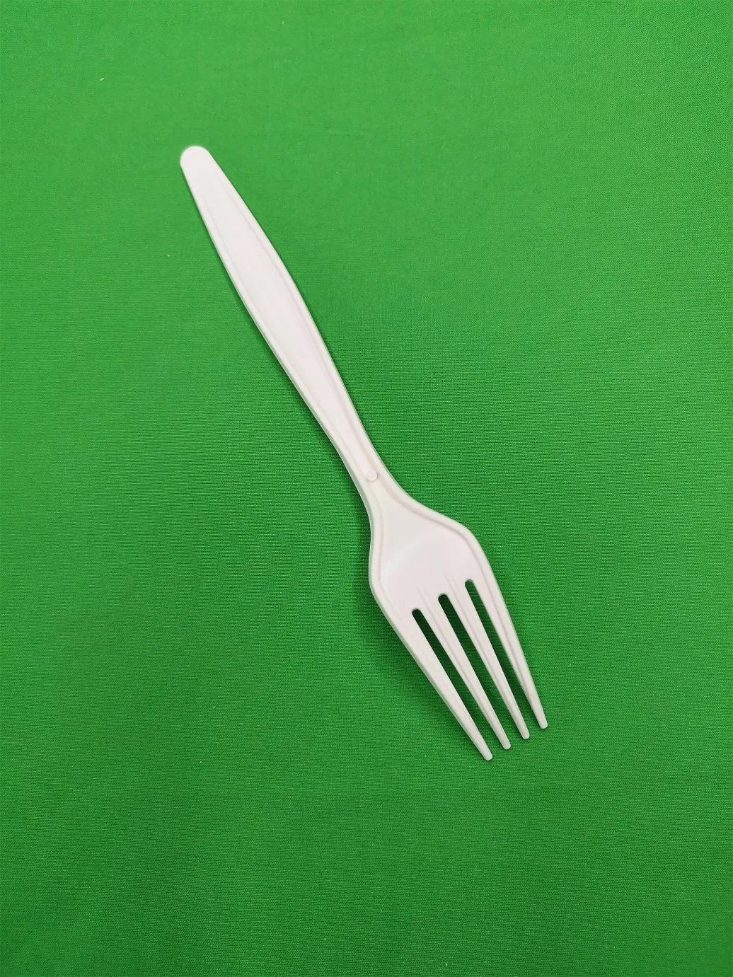 Disposable and Biodegradable Cornstarch Fork, White, 17.6cm